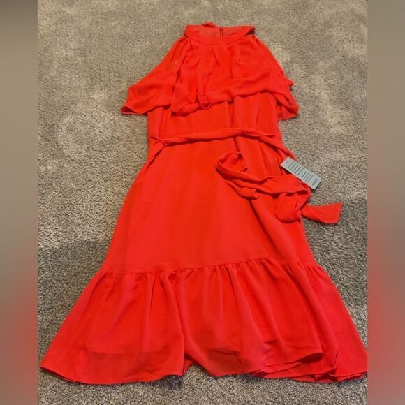 Eliza J Tiered Halter Flounce Hem Popover Dress in Strawberry Red Size 12 - Picture 3 of 6